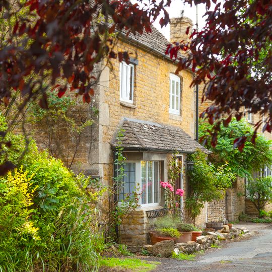 Rhoslynletty  Tuesday Cottage