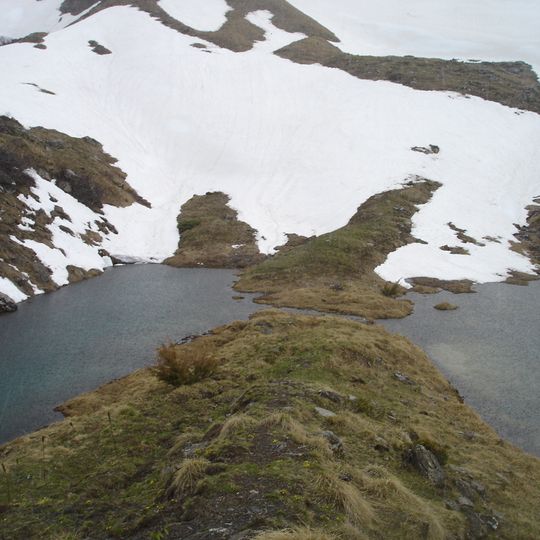 Јужно Гашово Езеро