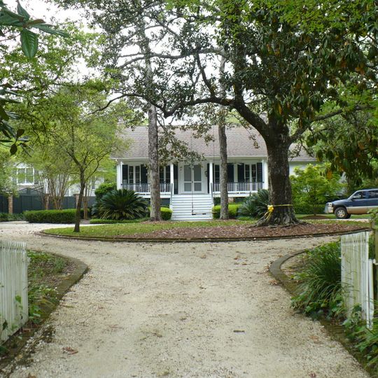 Collins-Robinson House