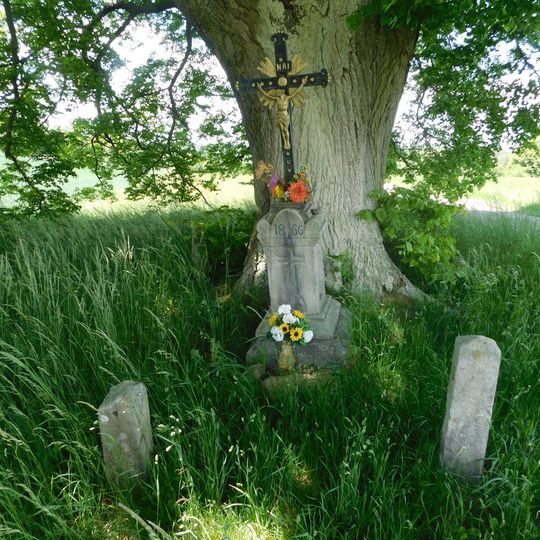 Kříž u cesty západně od Boňkova