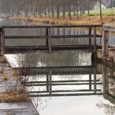 Holzsteg an der Schleuse 4
