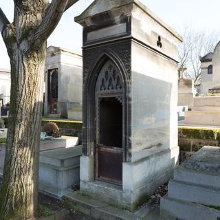 Grave of Arrivetz-Thorel