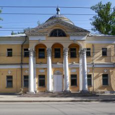 Главное здание (дом Хлюстина) (Калуга)