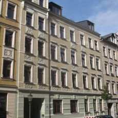 Mietshaus in geschlossener Bebauung Markusstraße 31