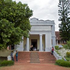 Palais de la Colline