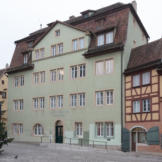 Grüner Markt 1