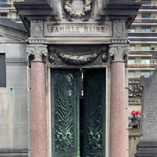 Chapelle funéraire de la famille Baire