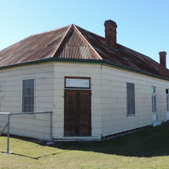 Oddfellows Home Hotel