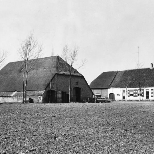 Kruisberg 3, Halsteren