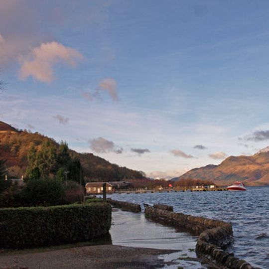 Luss