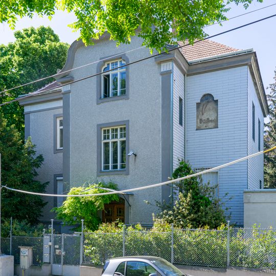 Wohnhaus Edmund-Weiß-Gasse 19