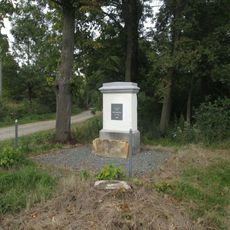 Kříž u Soběkur na rozcestí