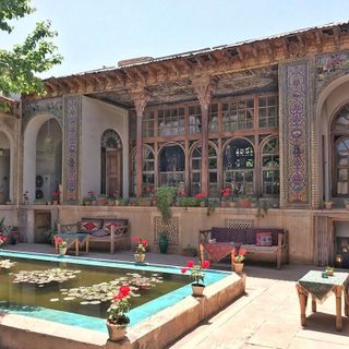 Manteghi Nezhad House