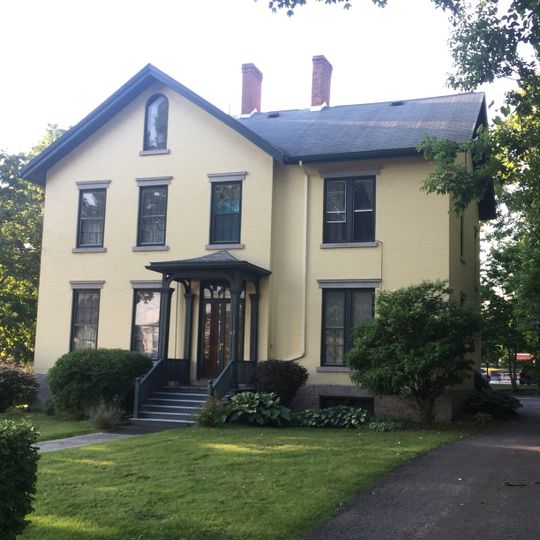 Ezra A. Huntingon House