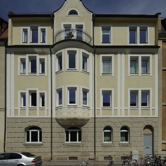 Mietshaus