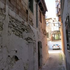 House in carrer de la Font de la Salut, 11-13
