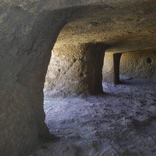 Vier-Türen-Höhle
