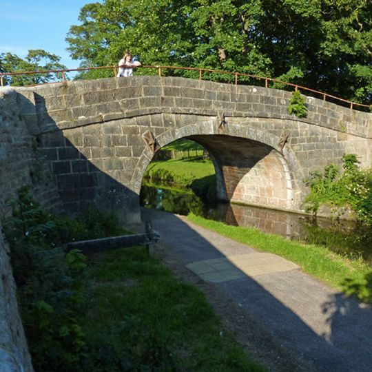 Lancaster Canal Thwaite End Bridge