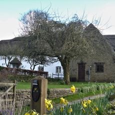 2 And 3, Green's Lane