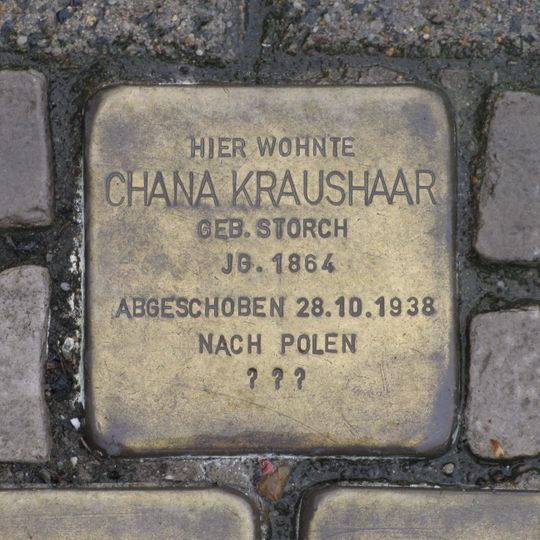 Stolperstein en memoria de Chana Krausshaar