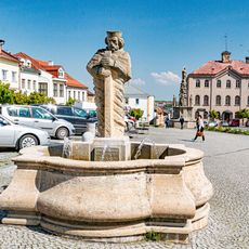 Kašna svatého Jana ve Skutči na náměstí
