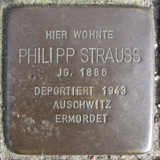 Stolperstein en memoria de Philipp Strauss