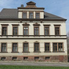 Mietshaus in offener Bebauung Frankenberger Straße 129