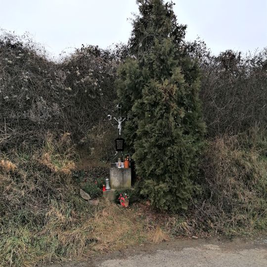 Gusseisenkreuz am Altweg