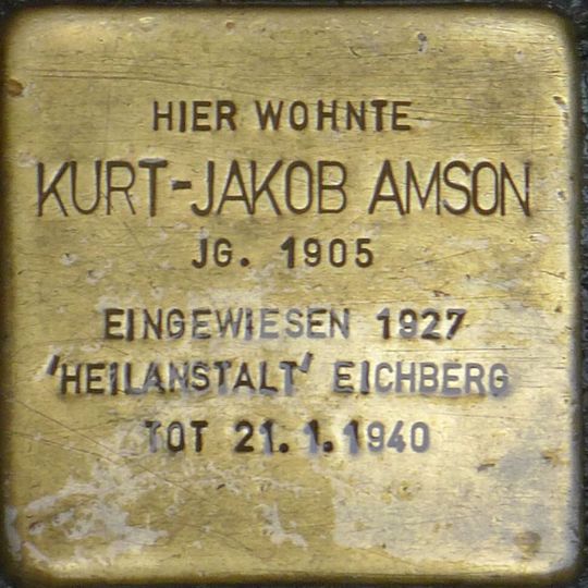 Stolperstein en memoria de Kurt-Jakob Amson