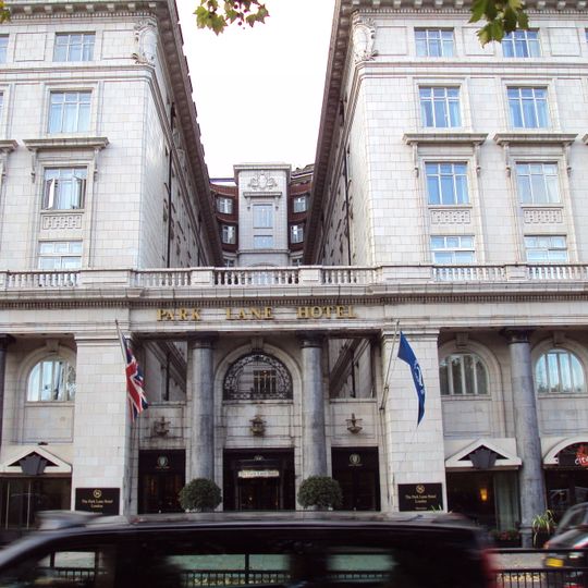 Park Lane Hotel