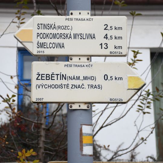 Fingerpost Žebětín - Ríšova, MHD