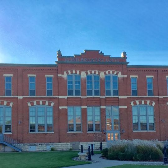 Gund Brewing Company Bottling Works