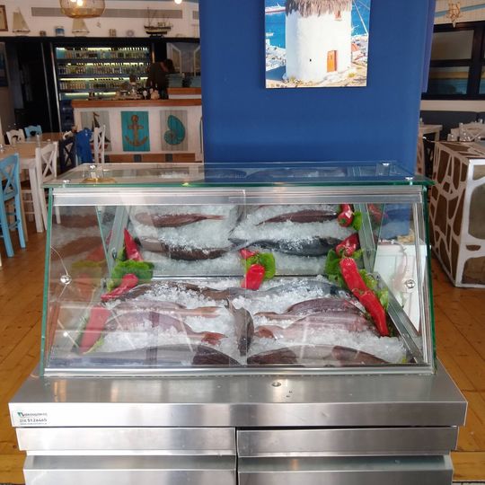 To Nisi Fish tavern