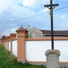 Kříž u Terešova u zámku