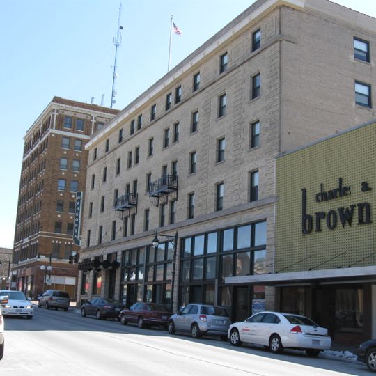 Wahkonsa Hotel