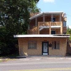 Perry Plaza Court Historic District