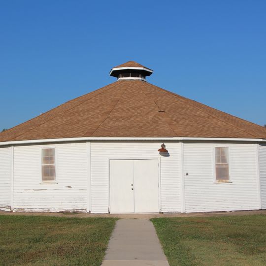 Hominy Osage Round House