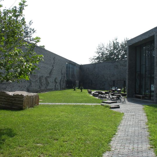 Three Shadows Photography Art Centre