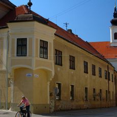 Uršulínsky kláštor, kláštor uršulíniek