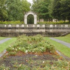 Terrace wall and arch, Port Sunlight