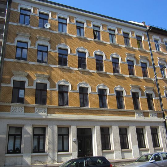 Mietshaus Bergstraße 19