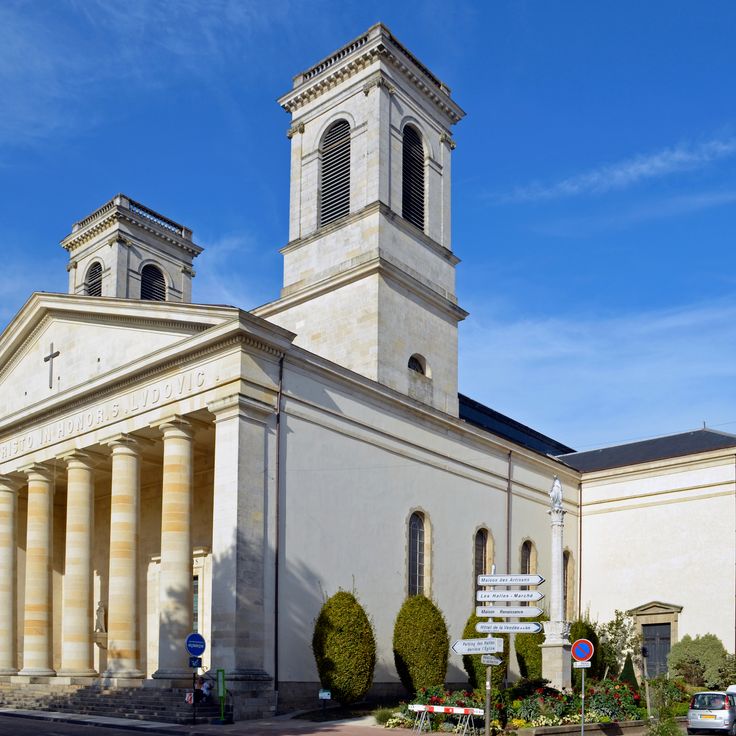 Église Saint-Louis de La Roche-sur-Yon