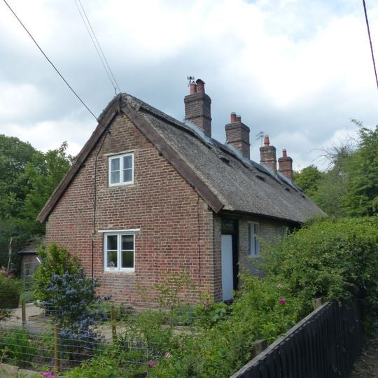 Roadside Cottage  Roadside House