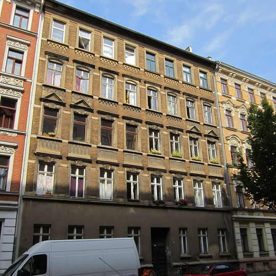 Mietshaus Mariannenstraße 9