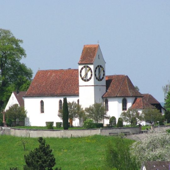 Christkatholische Kirche mit Pfarrhaus und Pfarrscheune