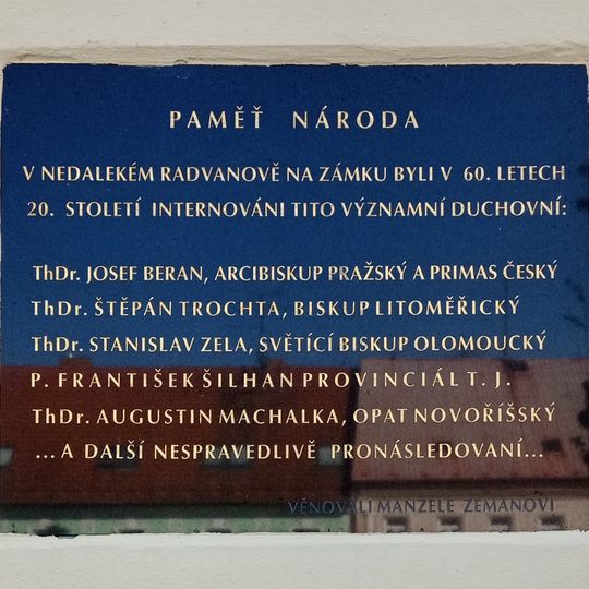 Plaque on the church in Mladá Vožice