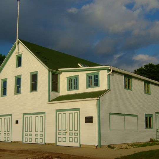 Bernard-Hoover Boathouse