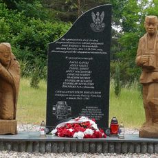 Pomnik partyzancki w Karwinie