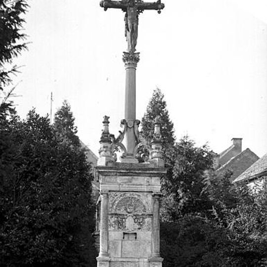 Croix de cimetière de Couchey