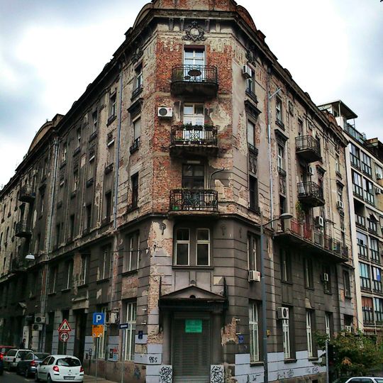 Maison de Miladin Pećinar